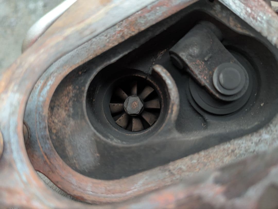 送料込み ハイゼットバン S331V タービン