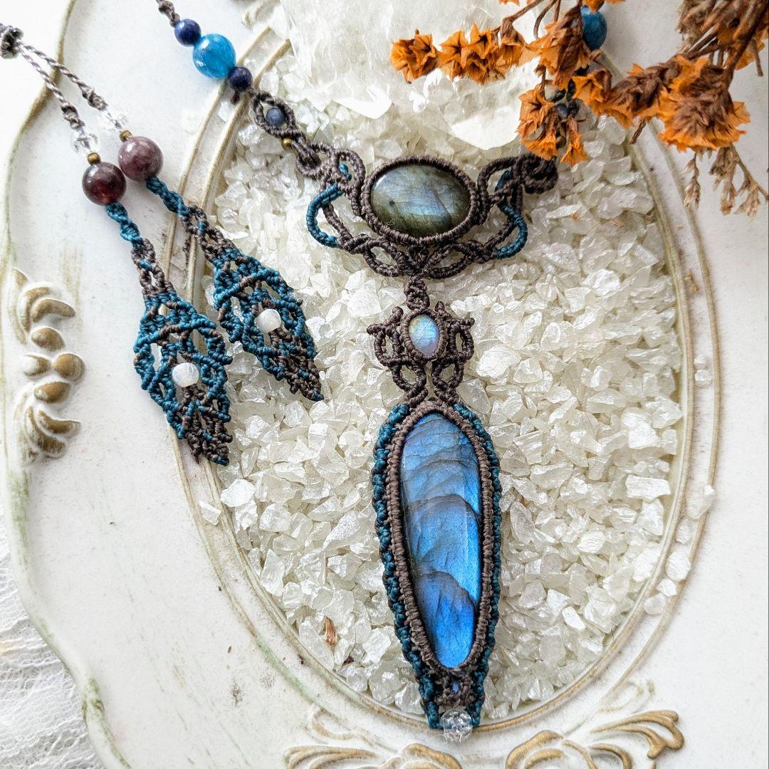 1264 マクラメハンドメイドネックレス