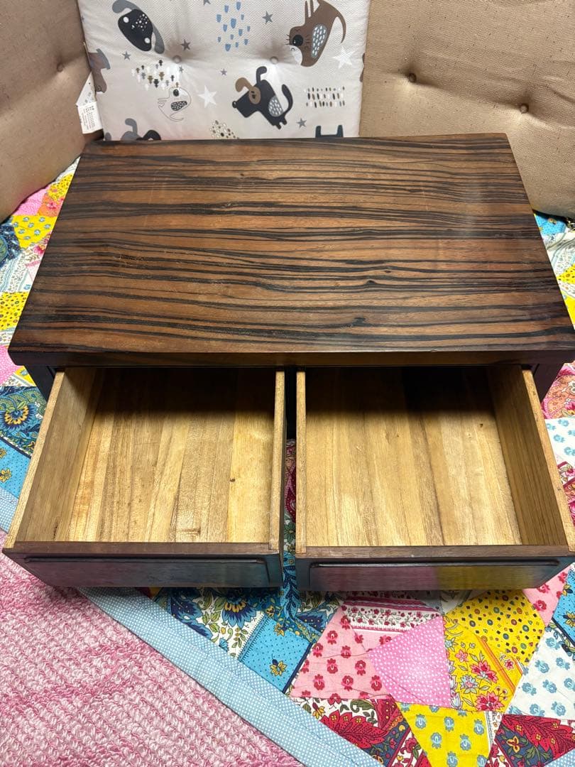 アンティーク雑貨　収納　黒柿