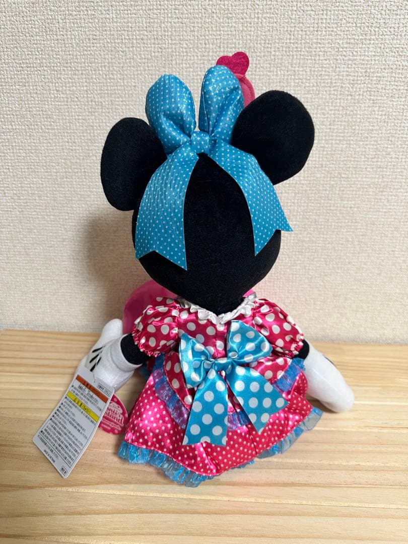 ミニーファンダーランド　パルパルーザ　ミニーマウス　ぬいぐるみ　タグ付き