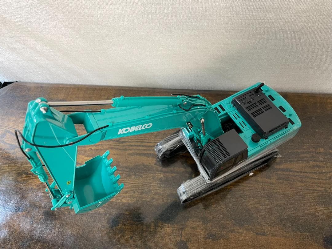 701-021 建機 1/26 コベルコ KOBELCO SK460-8
