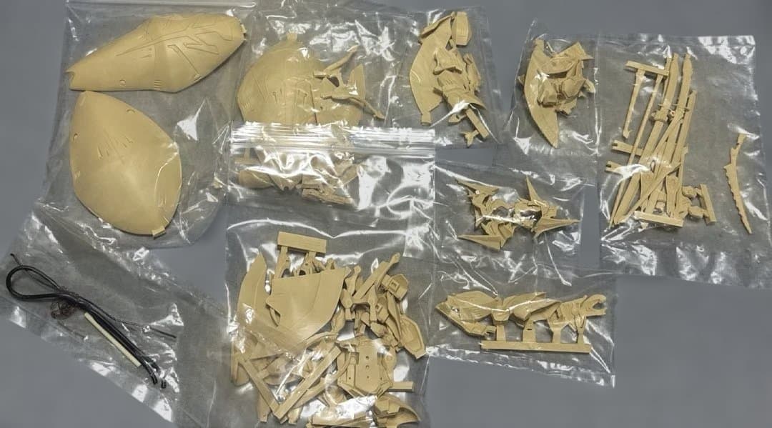 レッドミラージュ　ガレージキット