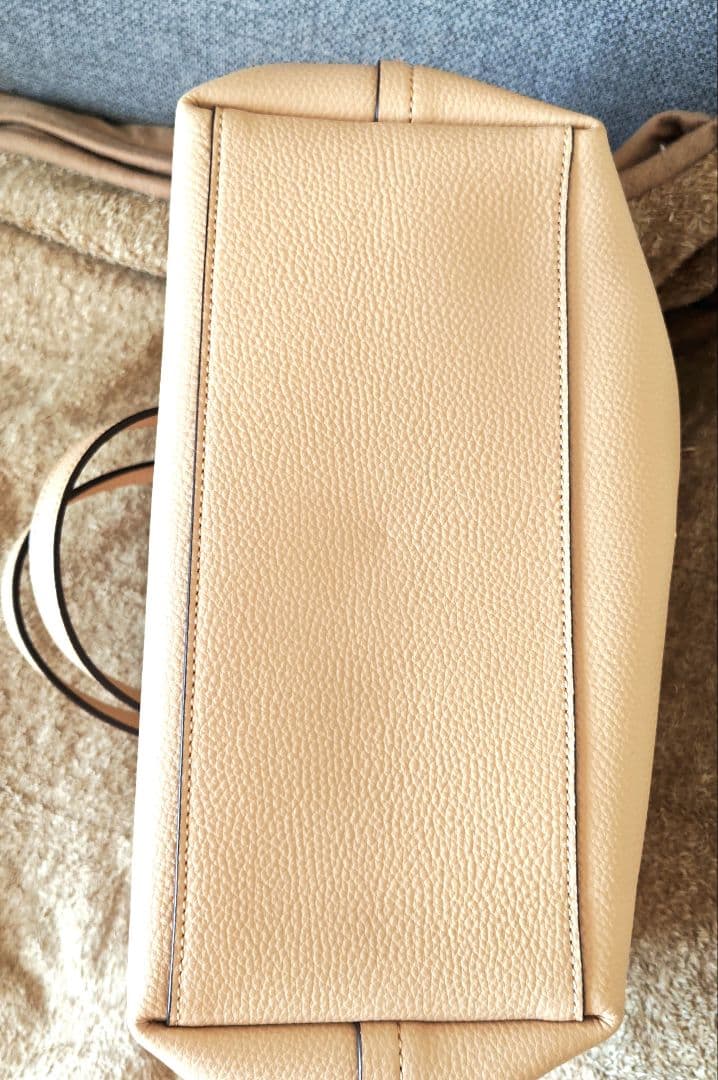 COACH ベージュ トートバッグ