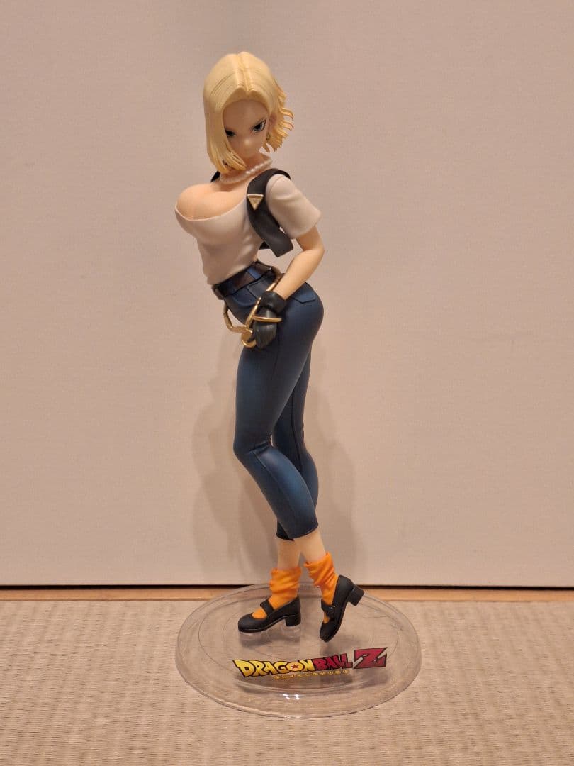 国内正規品 ドラゴンボールギャルズ 人造人間18号 Ver.II メガハウス