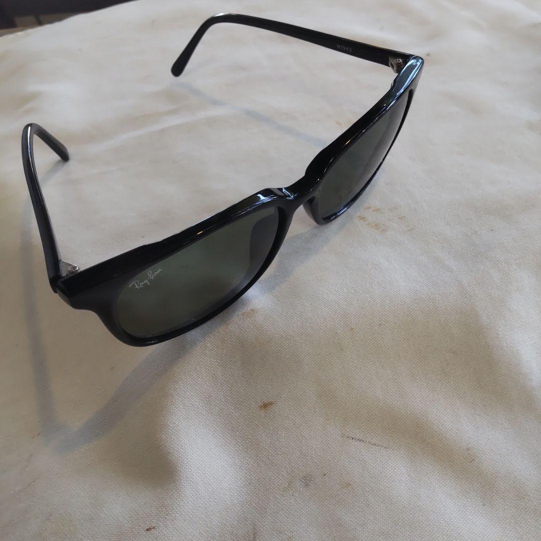 舘ひろしあぶない刑事サングラス