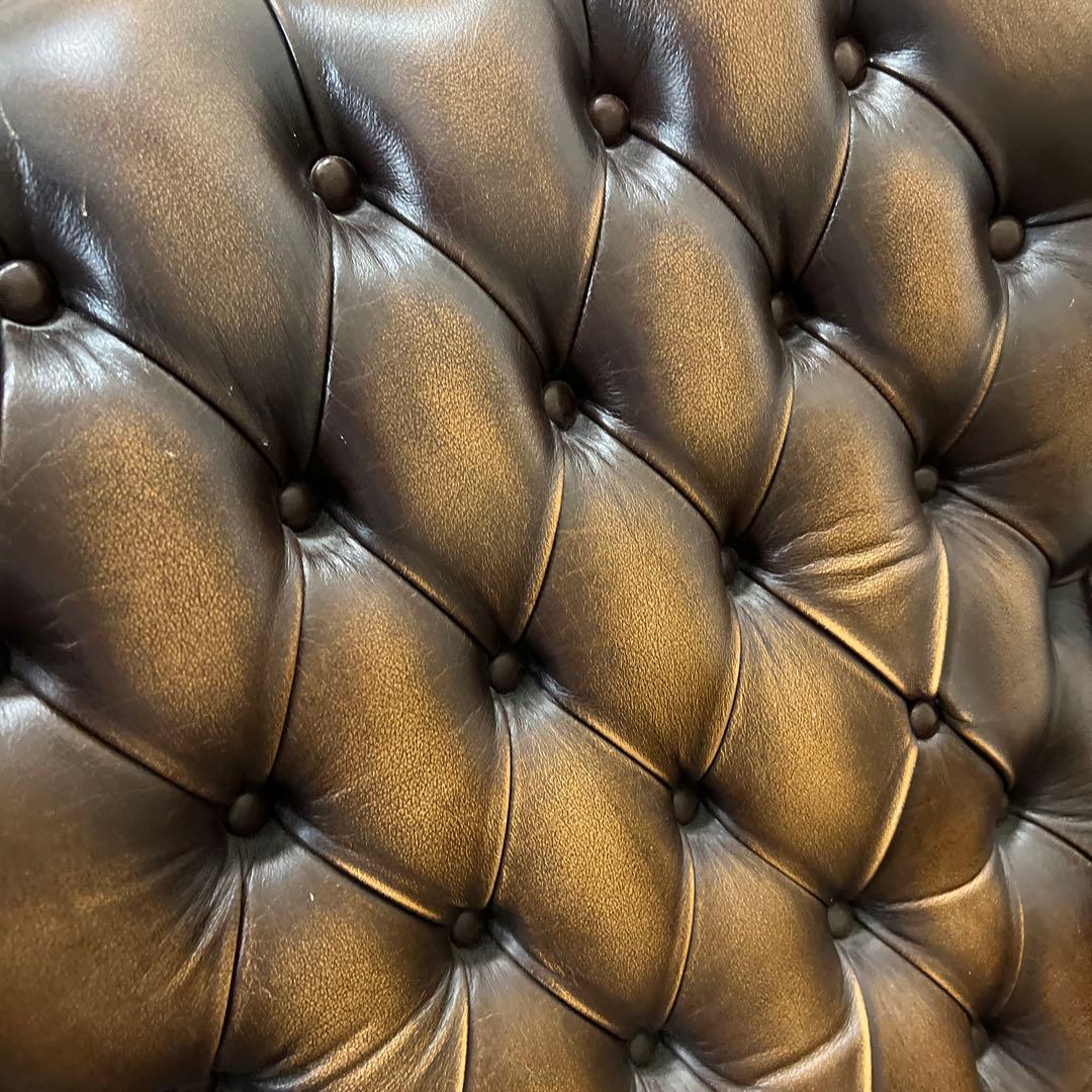 アンティーク調 チェスターフィールド ヴィンテージ ヴィクトリアン 彫刻 猫脚