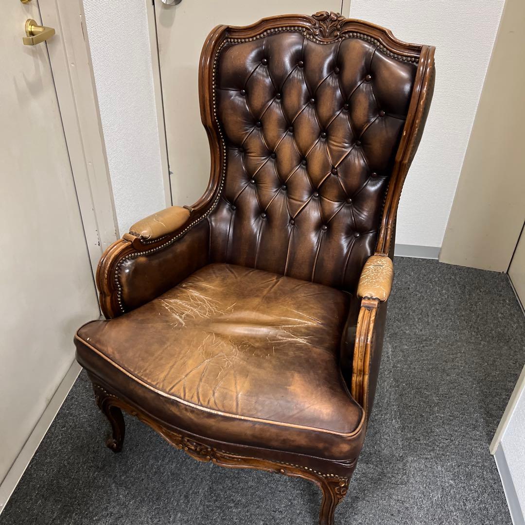 アンティーク調 チェスターフィールド ヴィンテージ ヴィクトリアン 彫刻 猫脚