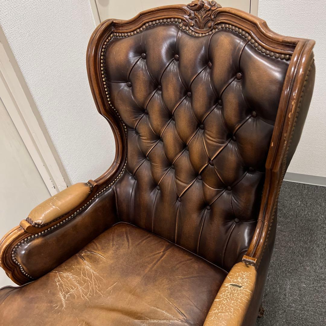 アンティーク調 チェスターフィールド ヴィンテージ ヴィクトリアン 彫刻 猫脚