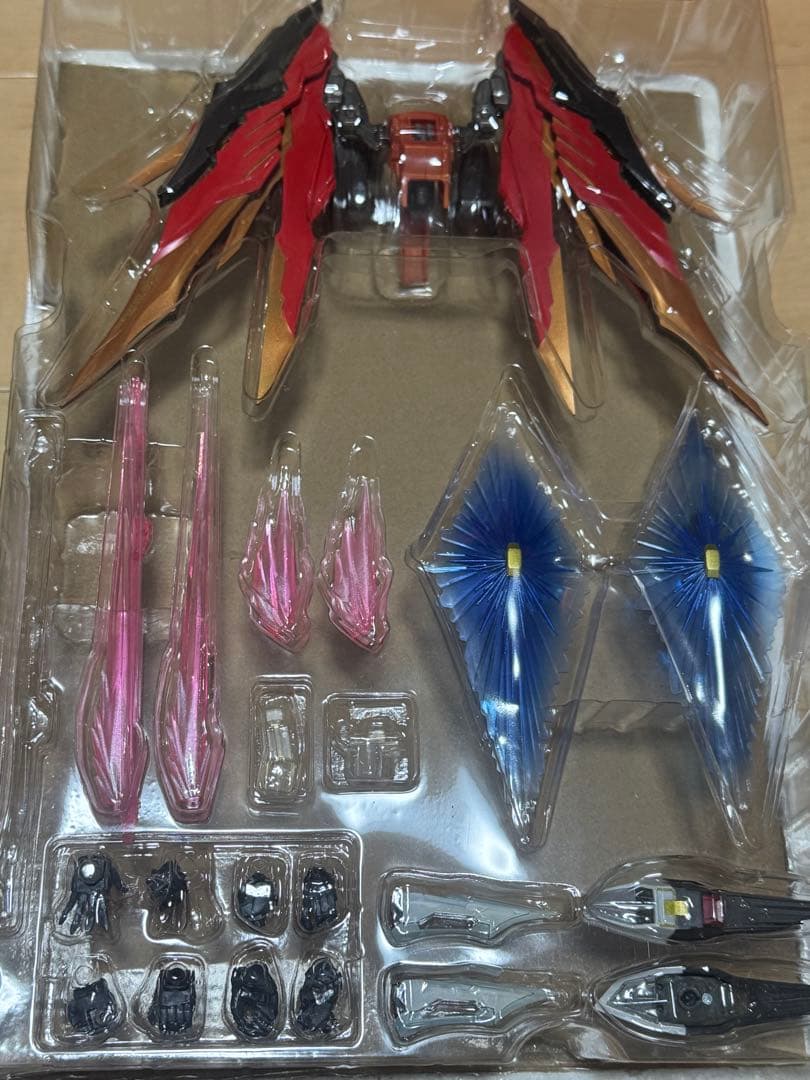 L BUILD メタルビルド ハイネ機 デスティニーガンダム　バンダイ