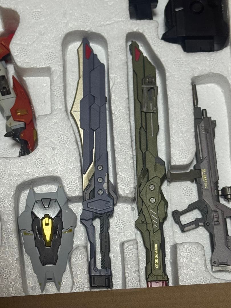 L BUILD メタルビルド ハイネ機 デスティニーガンダム　バンダイ