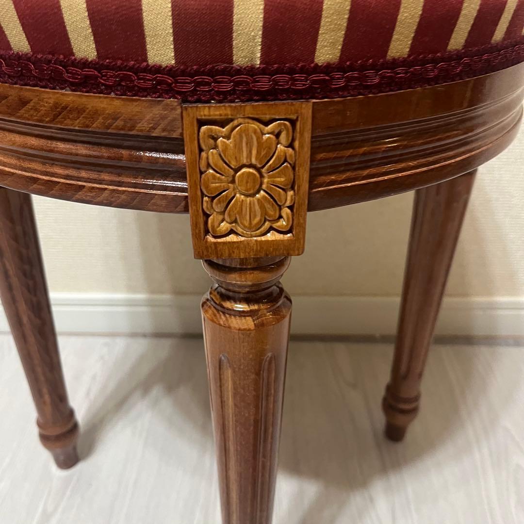 美品 イタリア製 ラウンドスツール 赤 美しい杢目 ネオクラシック調