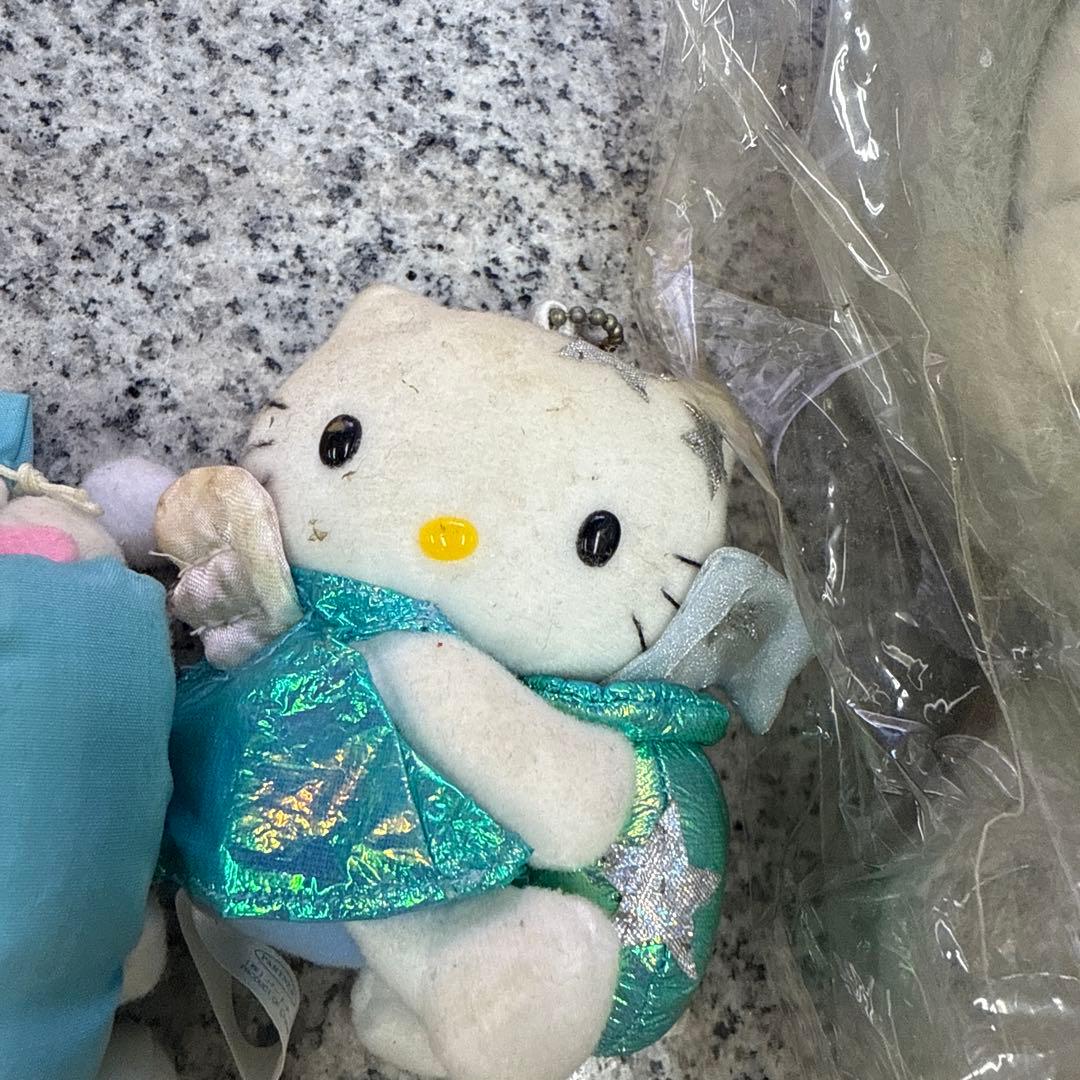 咲*音様 ハローキティ ぬいぐるみ まとめ売り サンリオ 19体セット 小物 格