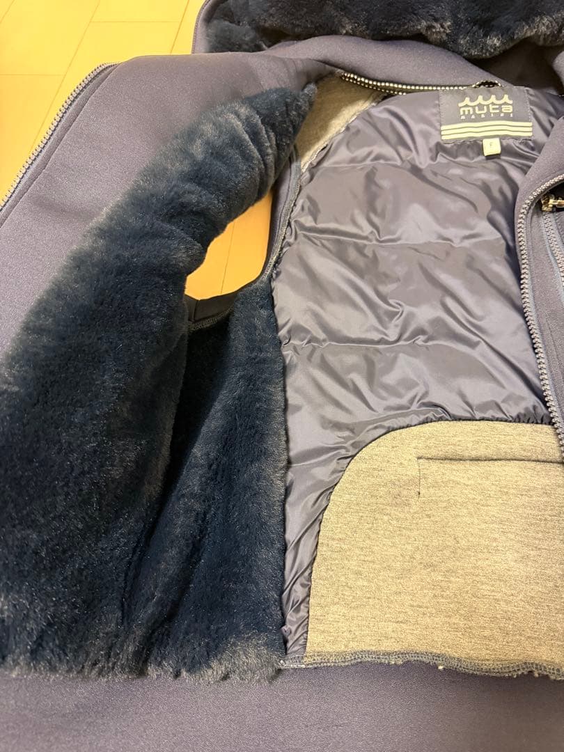 muta MARINEフード付きベスト ネイビー F