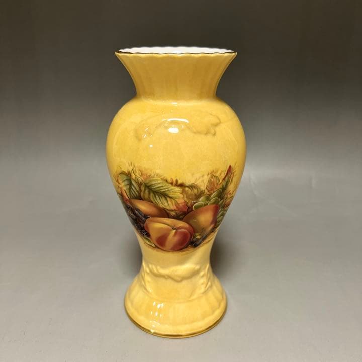 エインズレイ  オーチャードゴールド  フラワーベース