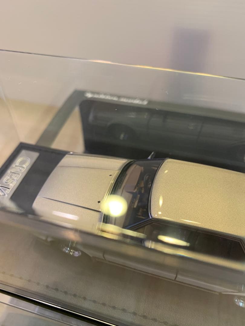 イグニッションモデル　1/43 クレスタ　GX71 ホワイト/ゴールド