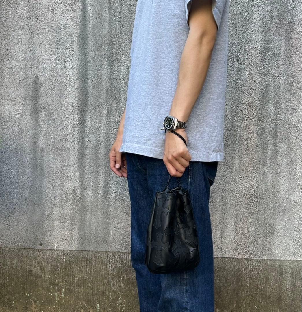 レザー巾着　クロスパッチ、総柄