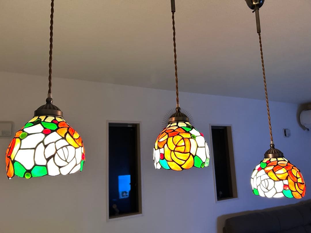 ステンドグラス ペンダントライト 3灯式