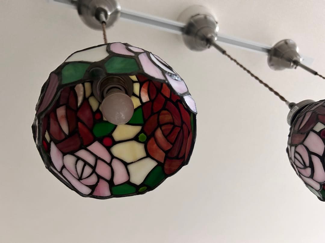 ステンドグラス ペンダントライト 3灯式