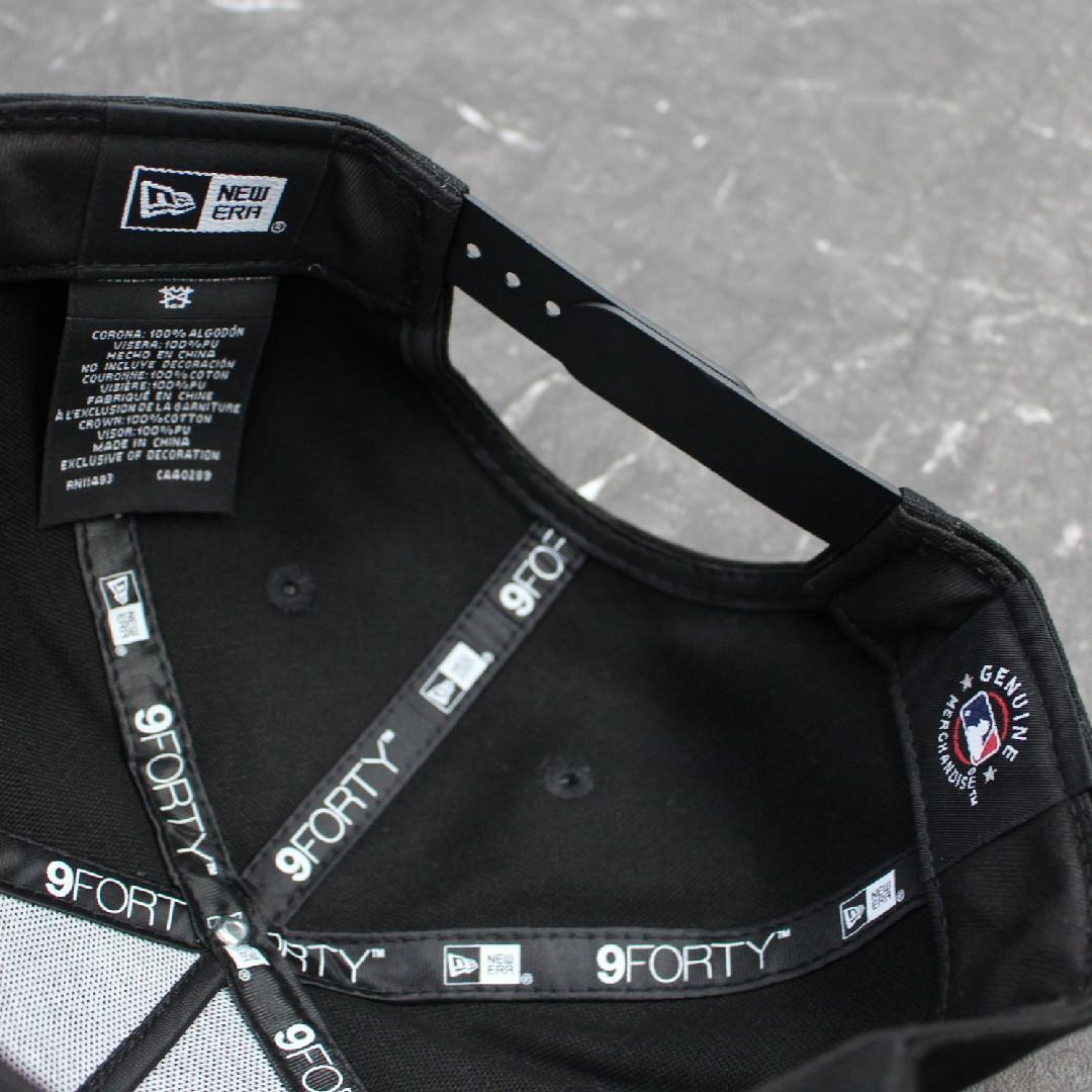 NEW ERA 9FORTY WHITE SOX CAP レザーバイザーキャップ