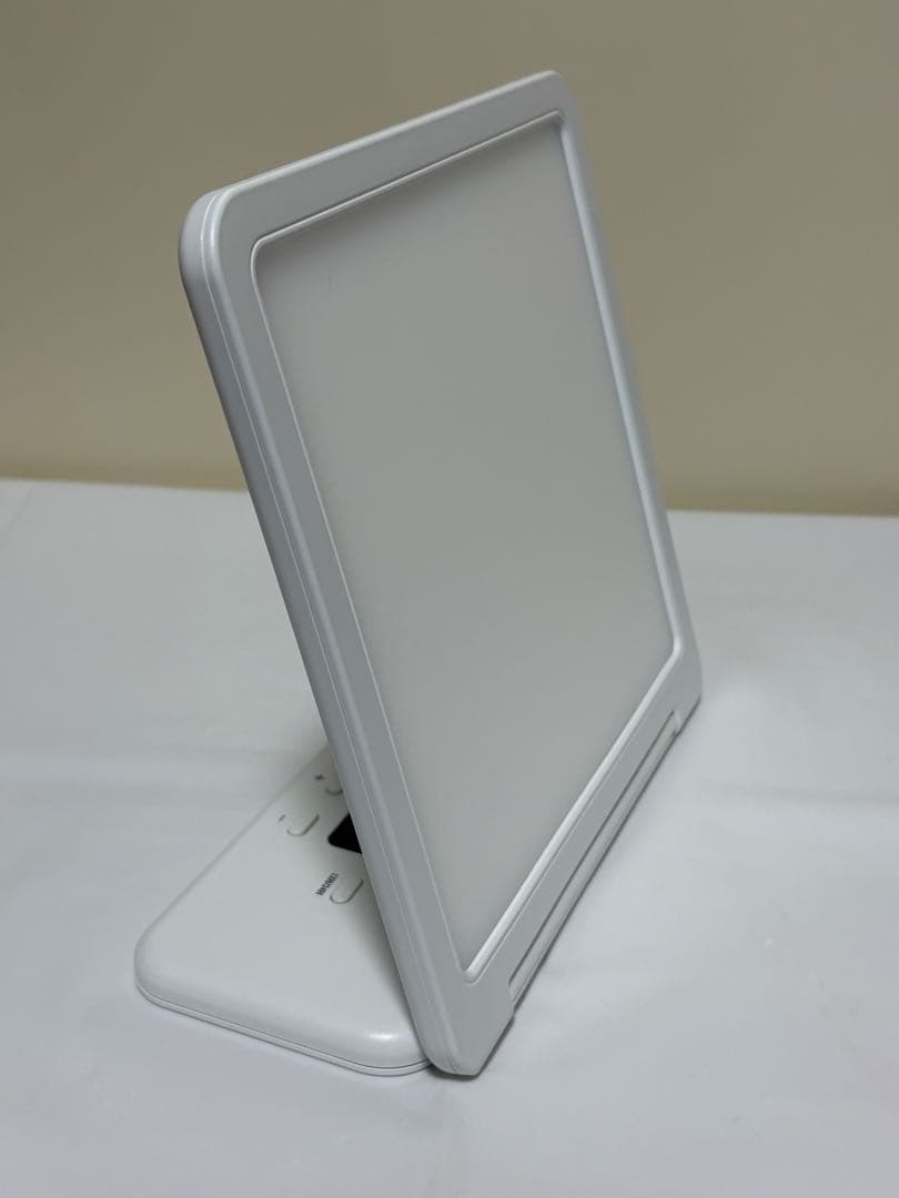 トトノエライトプレーン　光目覚まし時計　moon moon