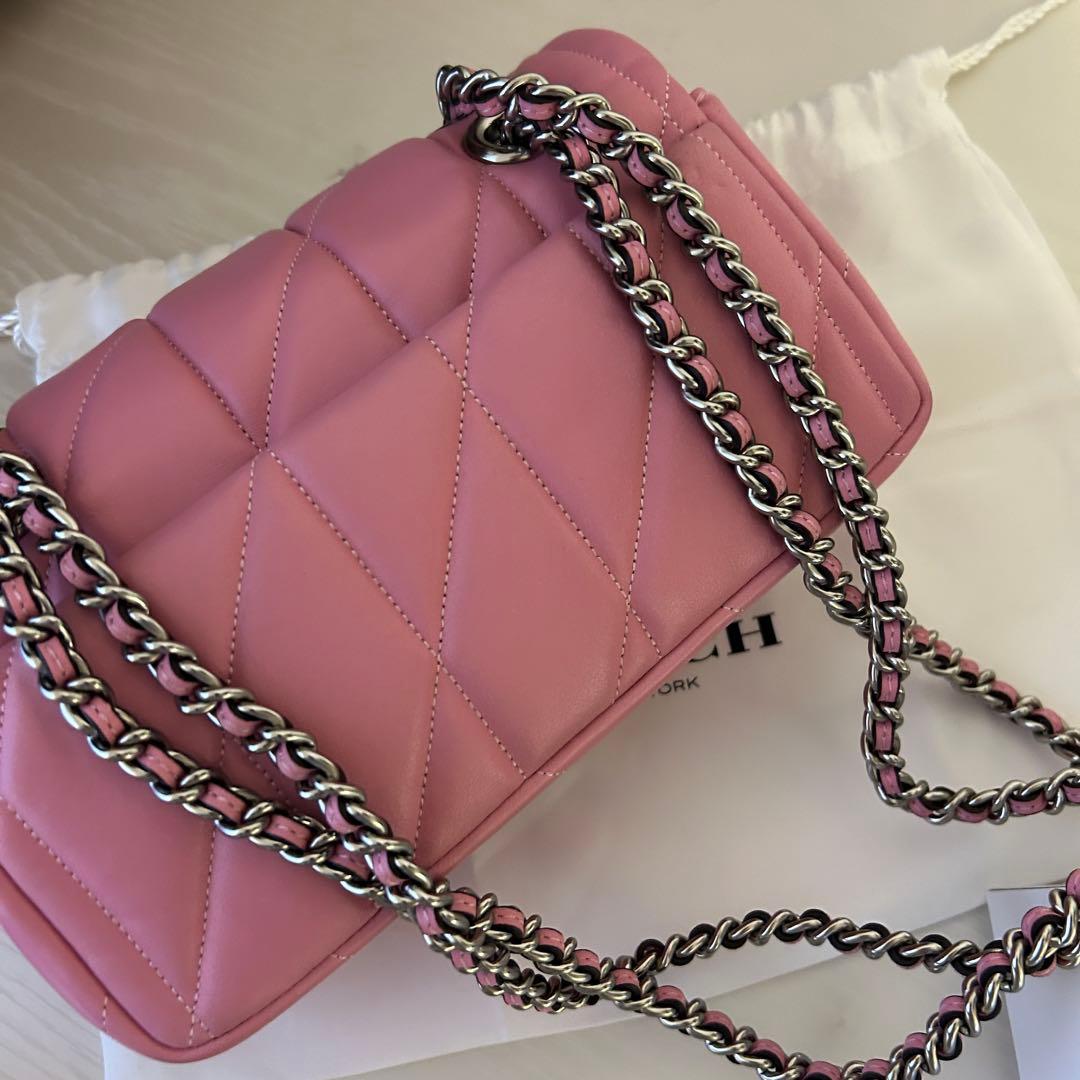 COACH タビー20 ショルダーバッグ