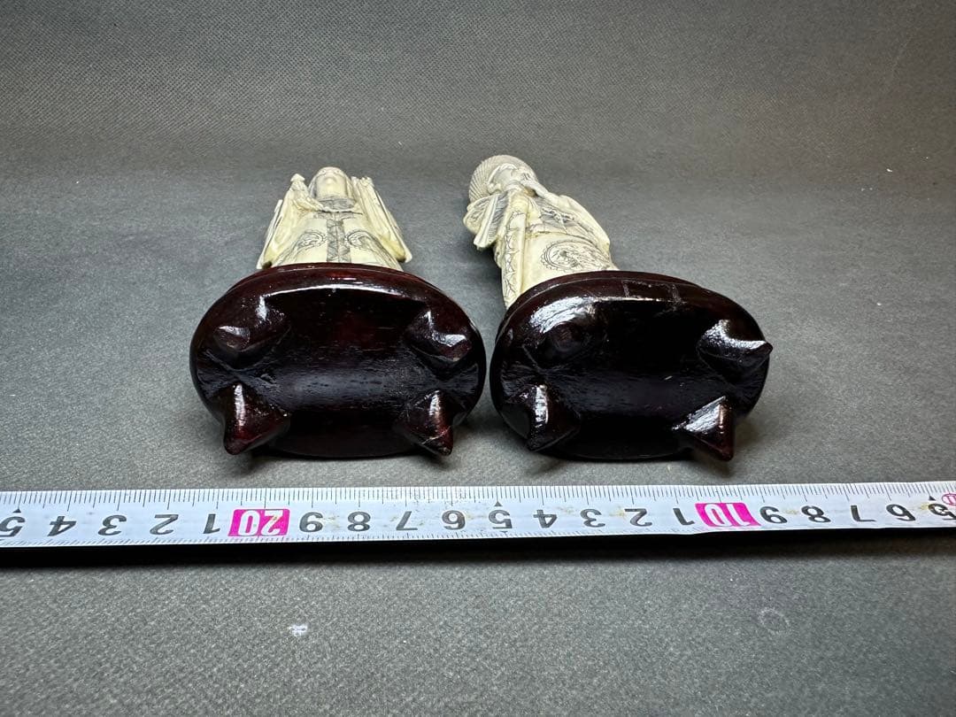 極上　中国美術　置物　唐物骨（皇帝皇后） 細密細工 天然素材　骨董コレクション