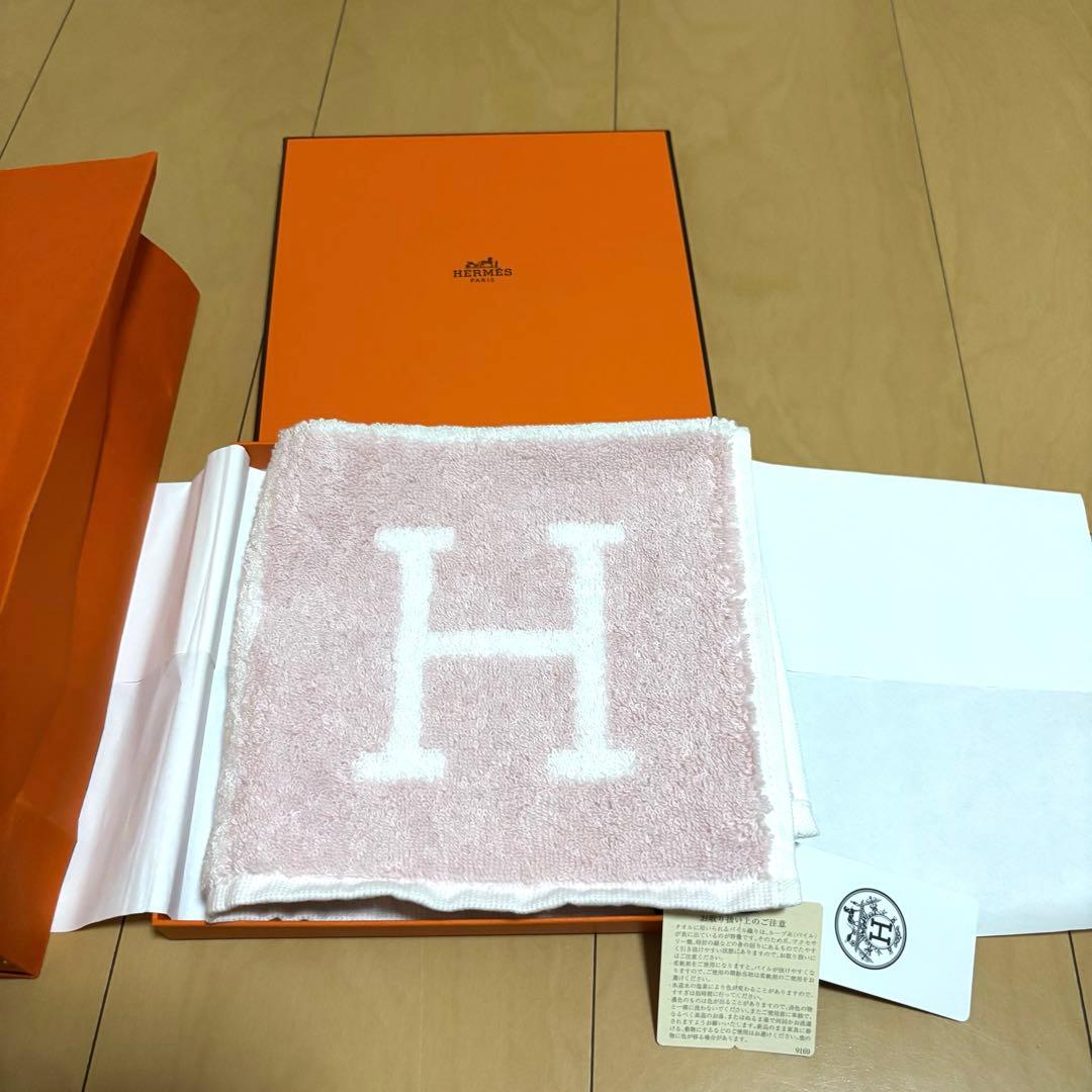 【新品・箱袋付き】エルメス H ハンドタオル ピンクHERMES