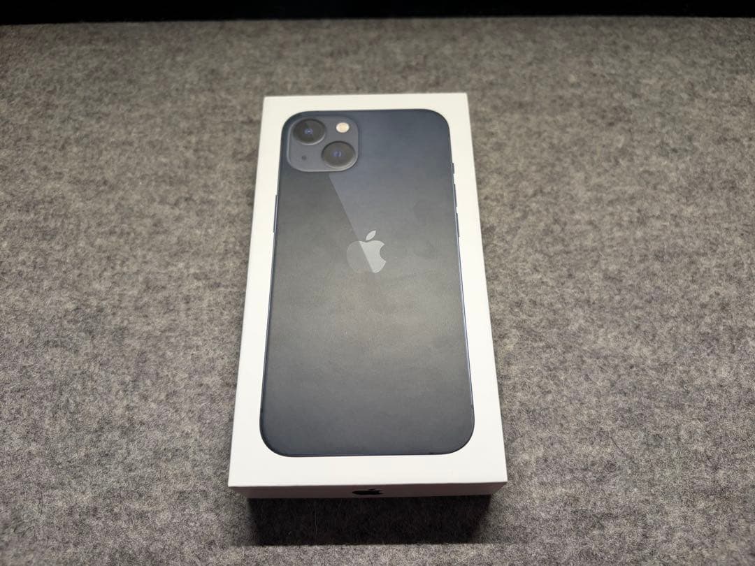 iPhone 13 128GB ミッドナイト 美品 バッテリー89% 初期化済