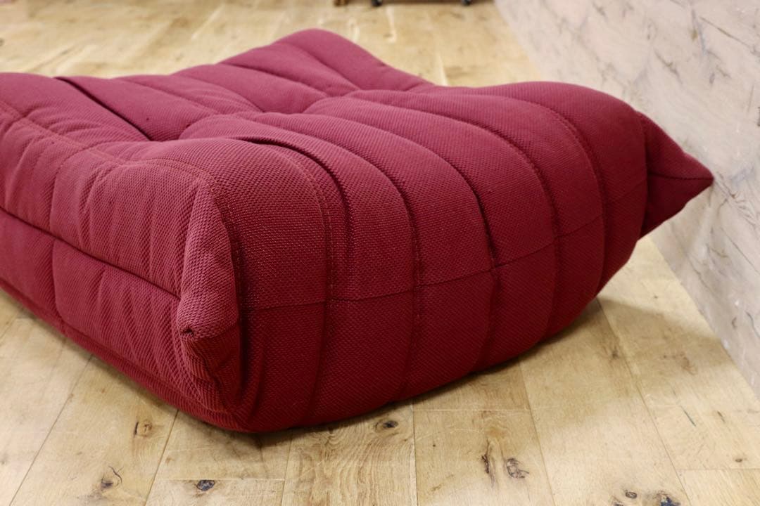 GMHK688○ligne roset / リーンロゼ TOGO トーゴ パフ