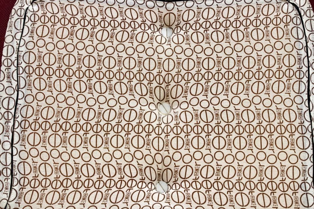 GMHK688○ligne roset / リーンロゼ TOGO トーゴ パフ