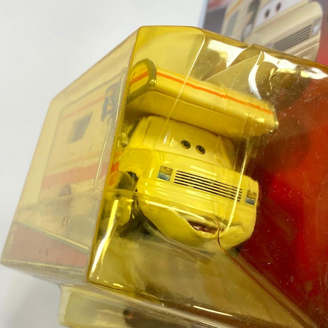 【激レア】カーズ　キャンピングカー LARRY CAMPER　マテル LAR01