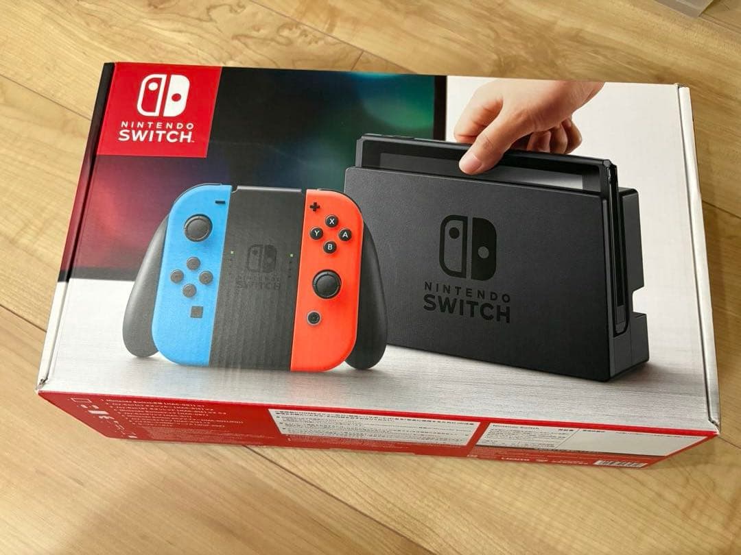 Nintendo Switch 2018年製　外箱＋付属品あり　公式修理歴あり