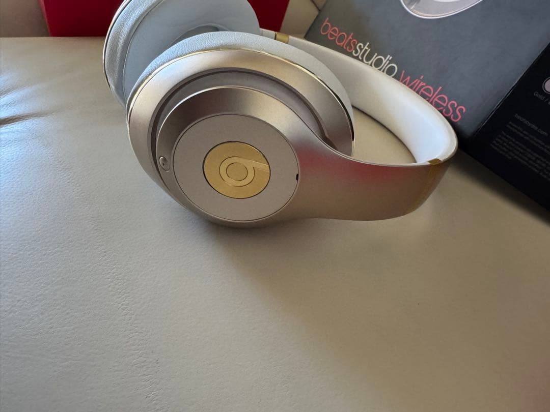 ヘッドホン Beats Studio Wireless llic Gold