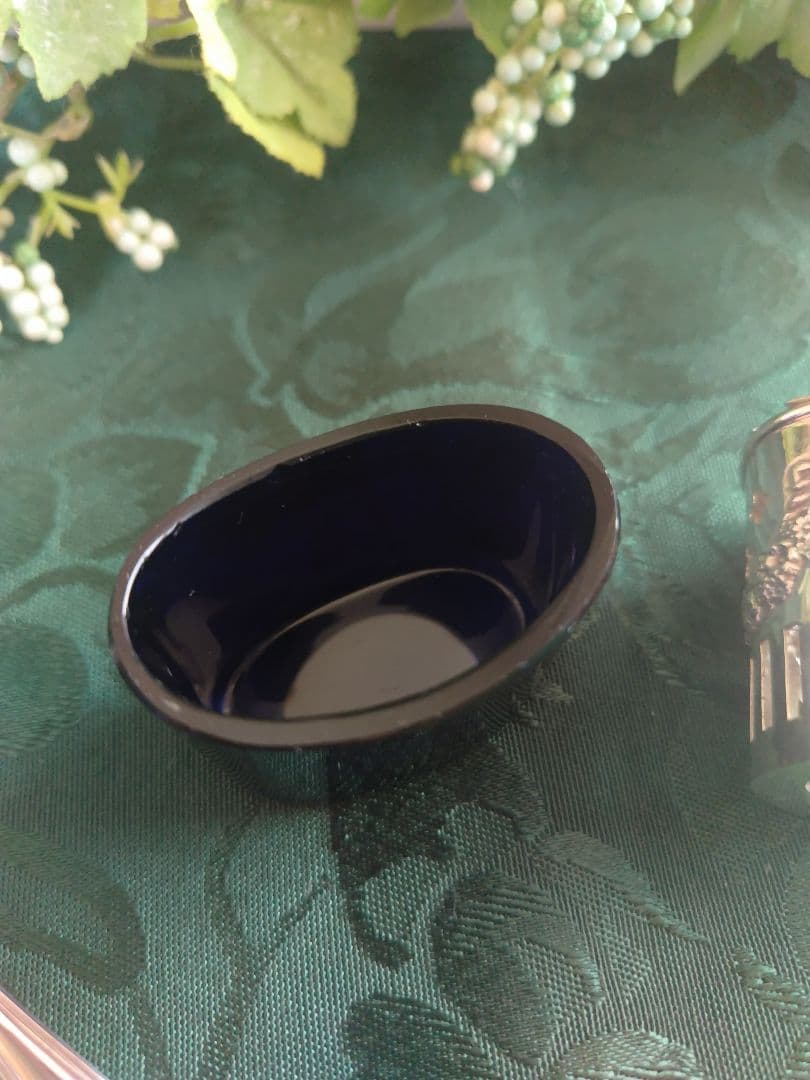 純銀　リボンとガーランドのマスタードポット（スプーン付き）