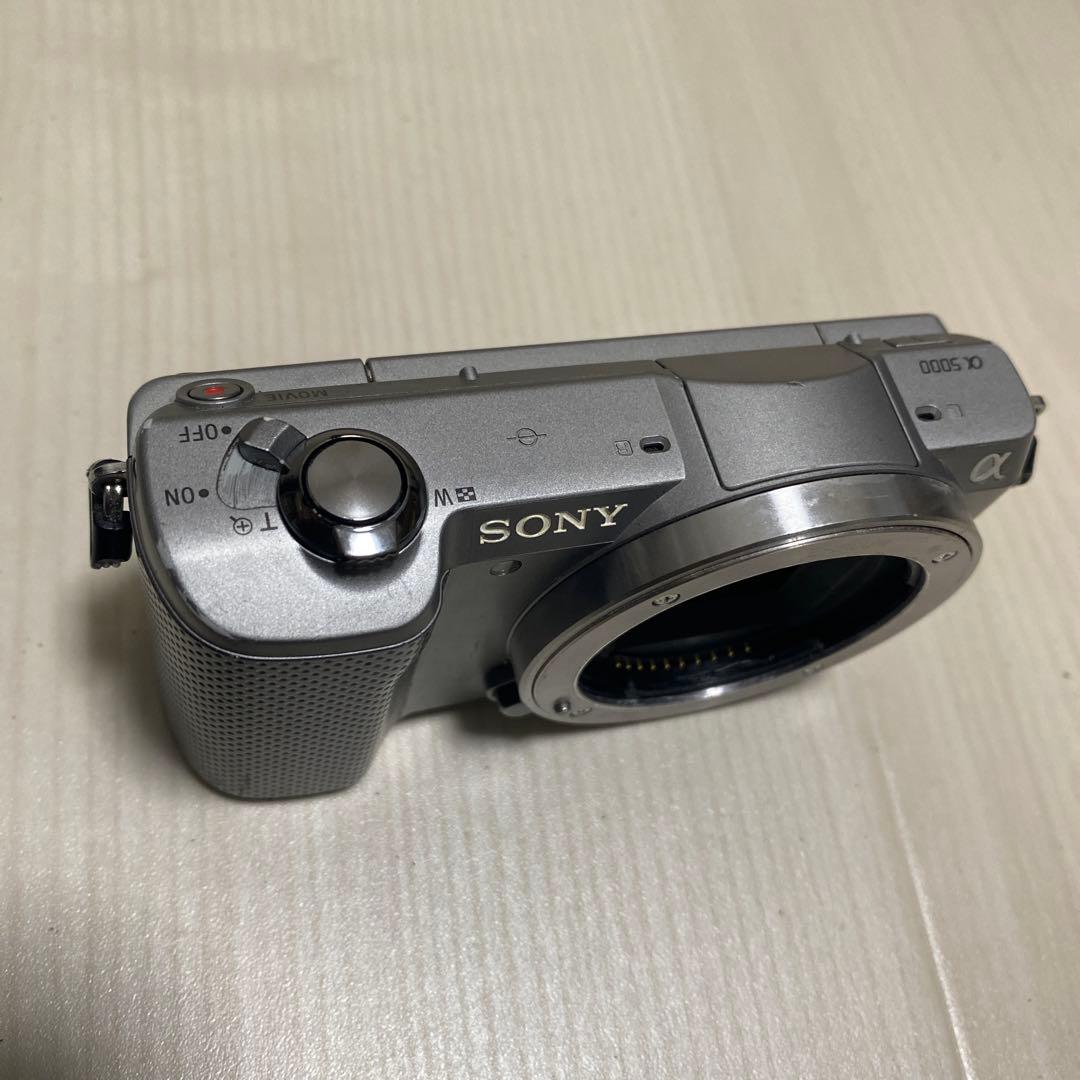 SONY α5000 シルバー ミラーレス一眼カメラ 本体（ボディのみ）