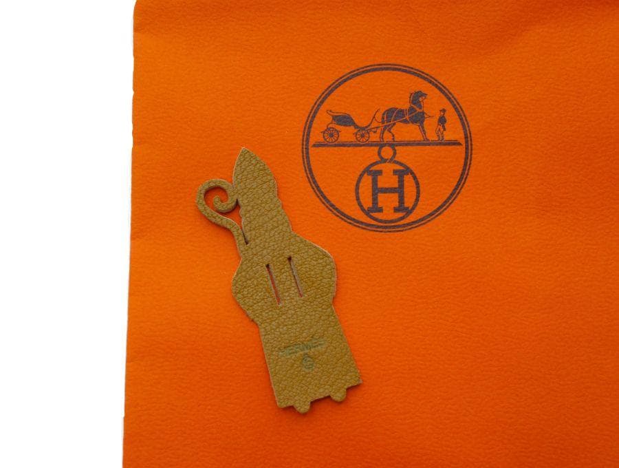 エルメス プティ・アッシュ ラッピングチャーム 司教 杖 ブラウン HERMES