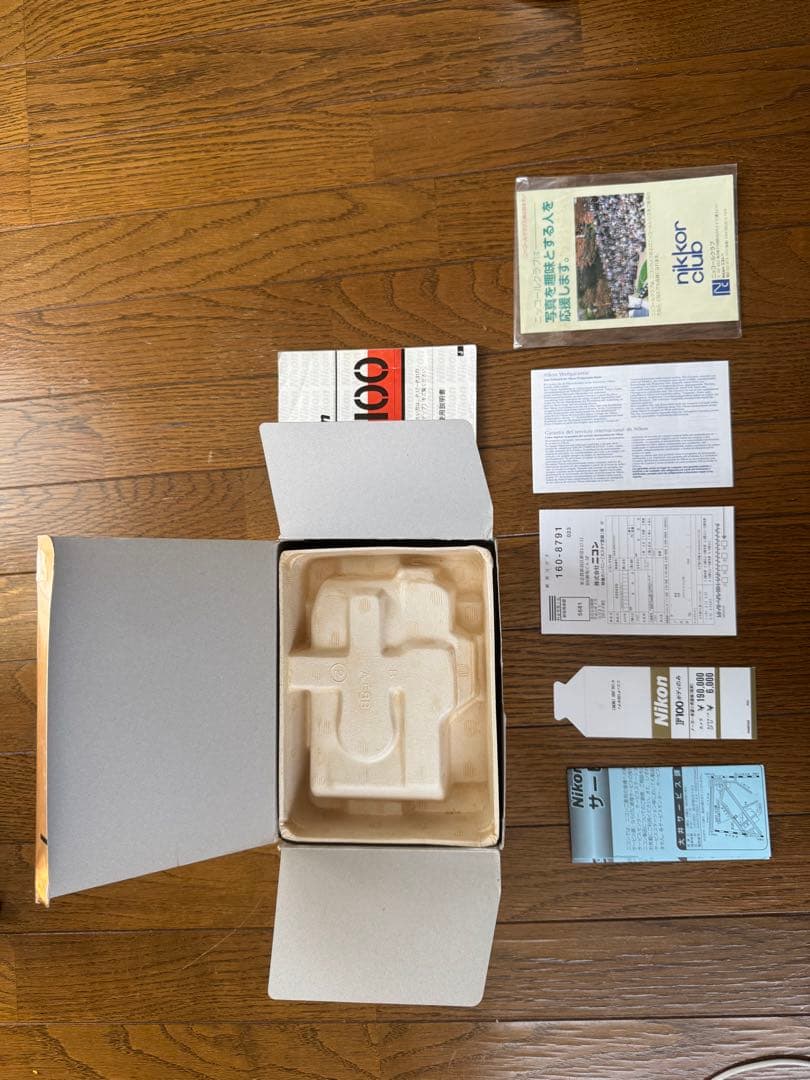 Nikon F100 フィルム一眼レフカメラ　ジャンク