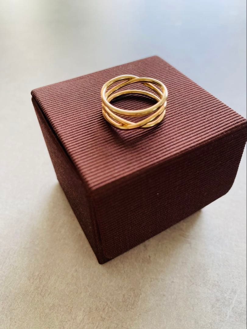 COCOSHNIK K10　ワンストローク一文字Xリング　 箱付き