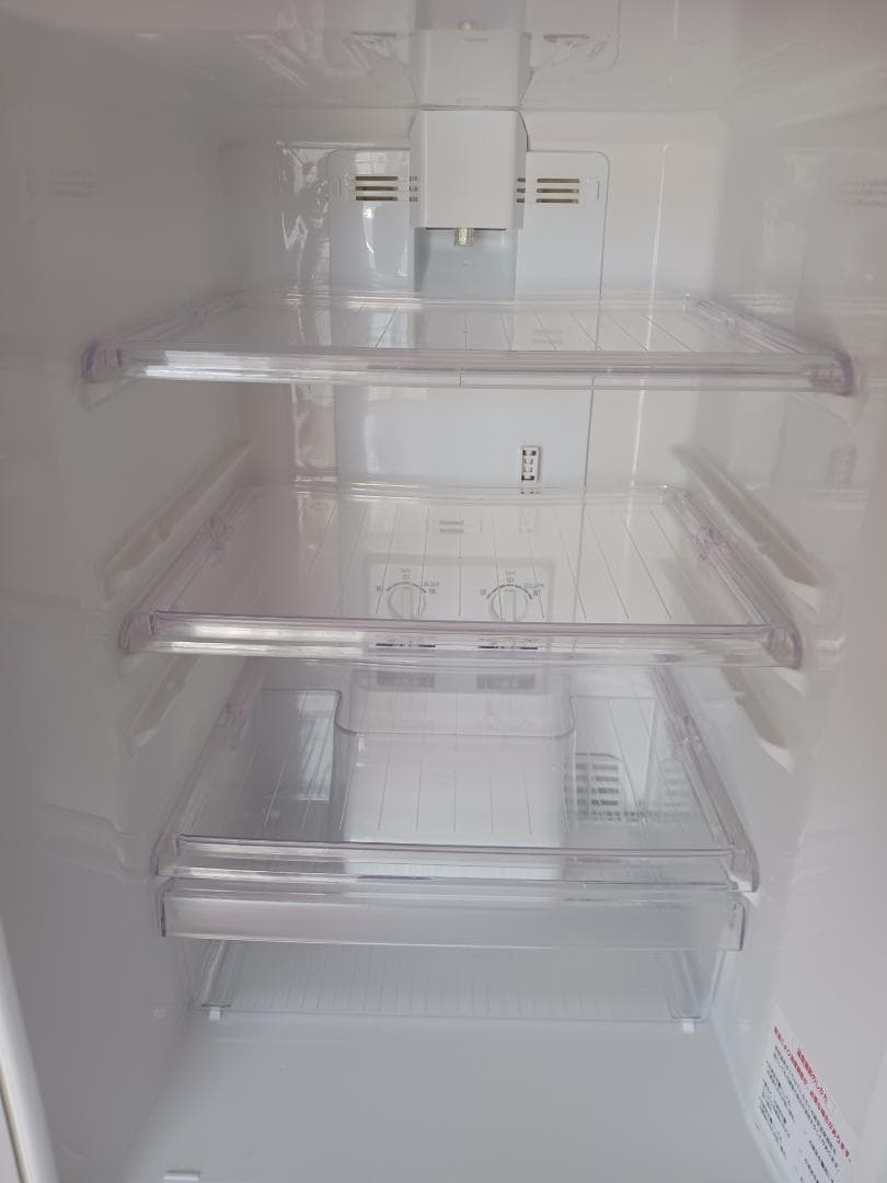 ゆずゆず　一人用 冷凍冷蔵庫 MR-P15T-S 146L 三菱