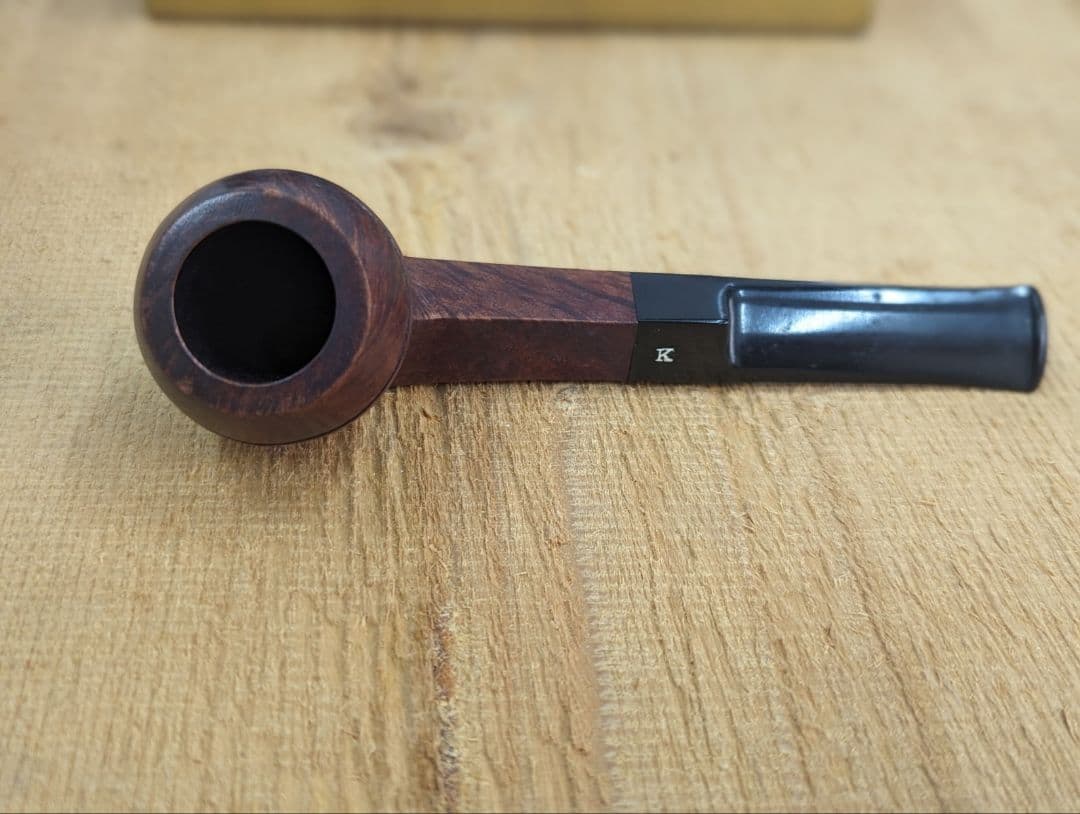 ヴィンテージ　ピーターソン　パイプ　たばこ
