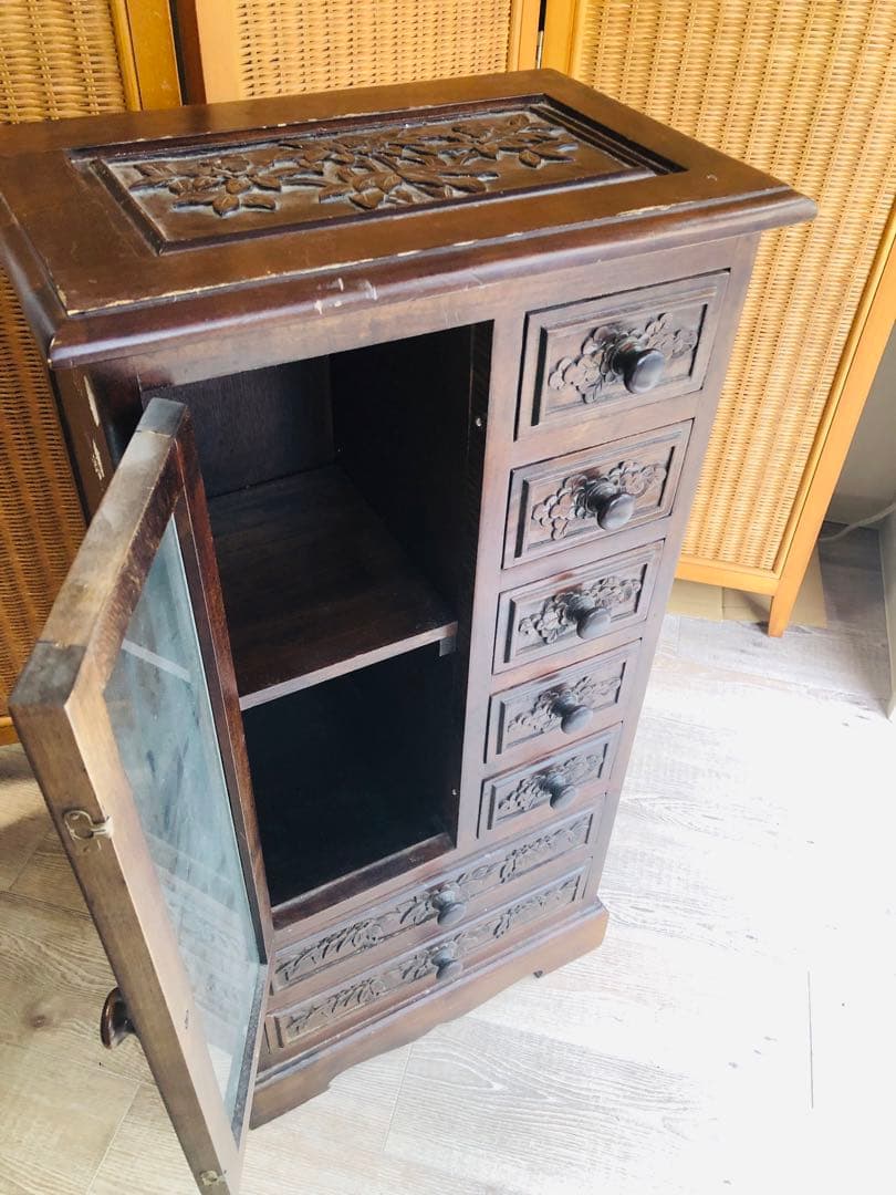 アンティーク　キャビネット