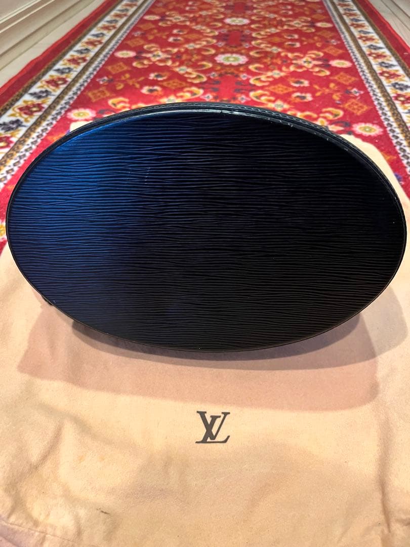 じーじ【極美品】ルイヴィトン　エピ　ショルダーバッグ