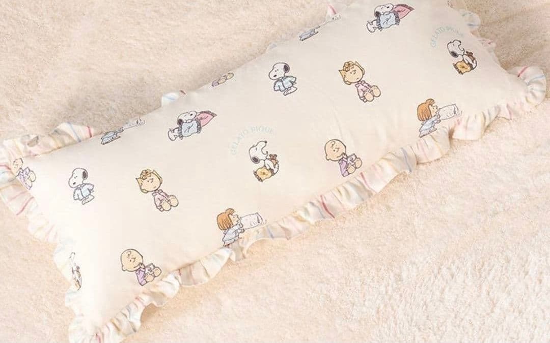 ジェラートピケ×スヌーピー【PEANUTS】オリジナルアート 総柄ロングピロー