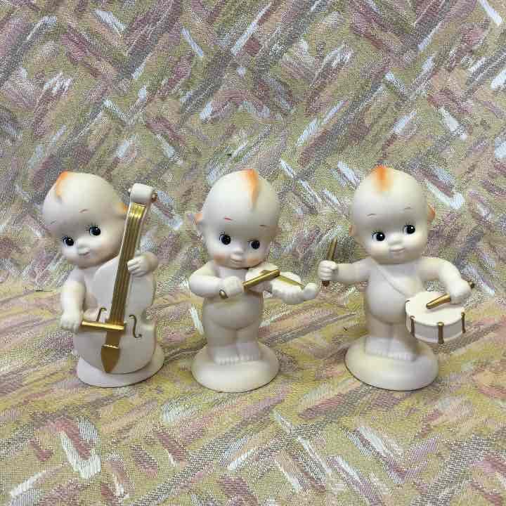 キューピーちゃんの陶器 の置物