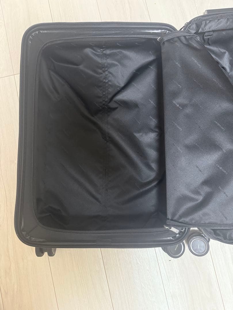 Samsonite ミンター 61cm ブラック キャリーケース