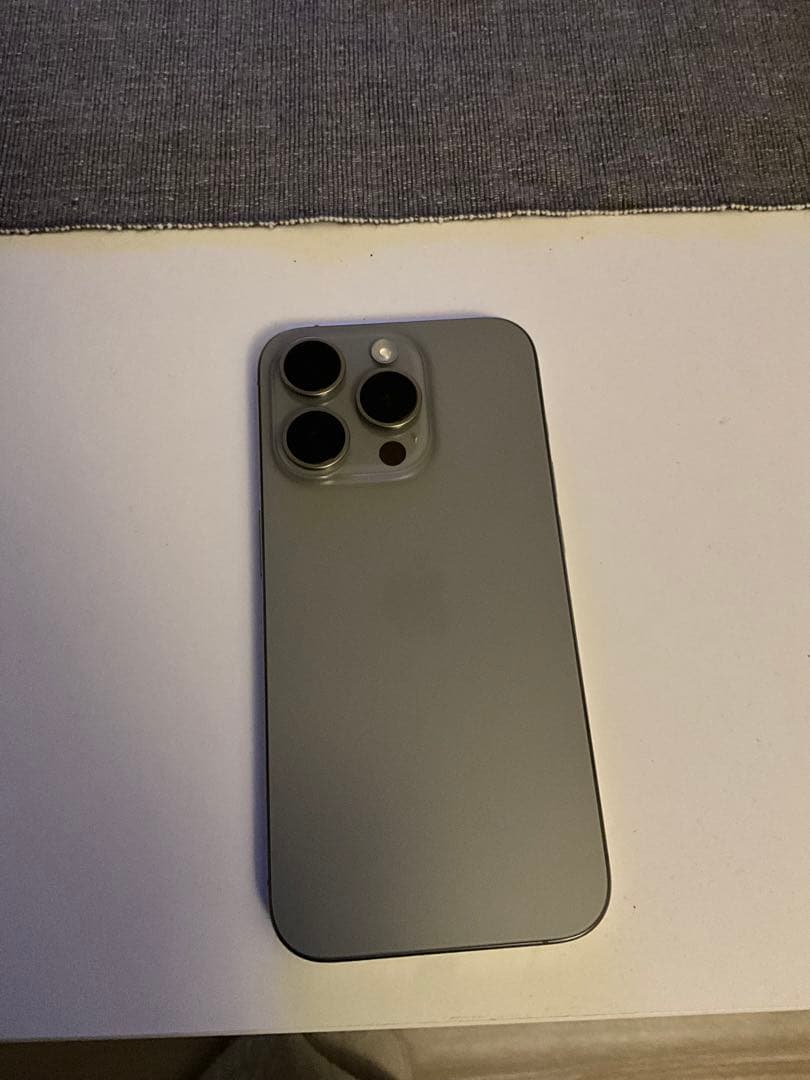 iPhone 15 Pro 256GB ナチュラル