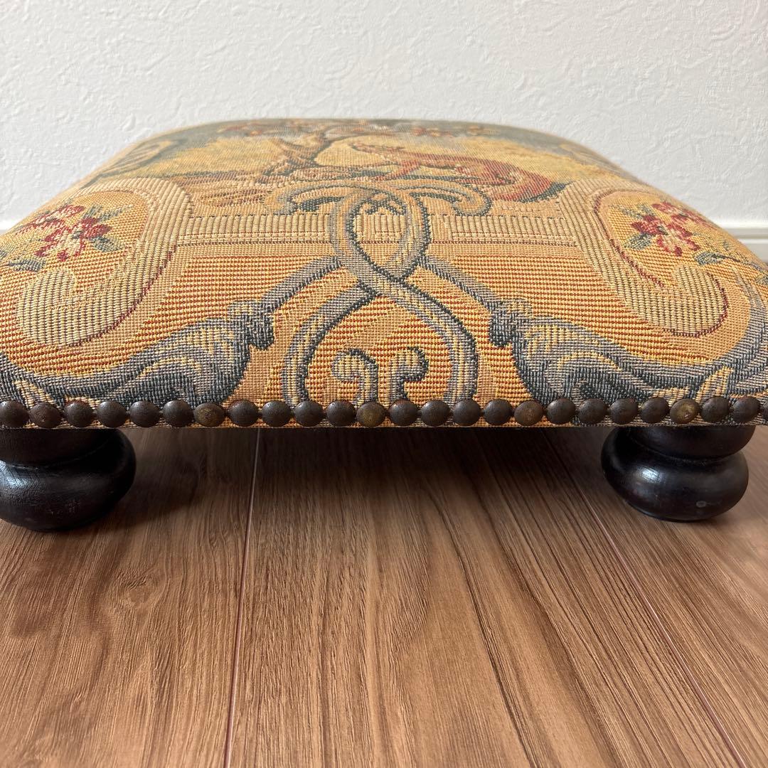 フットレスト タペストリー風クッション 動物モチーフ