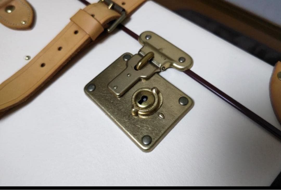 未使用【GLOBE TROTTER】サファリ33インチ 国内正規品 付属品完備