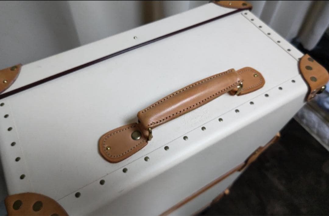 未使用【GLOBE TROTTER】サファリ33インチ 国内正規品 付属品完備