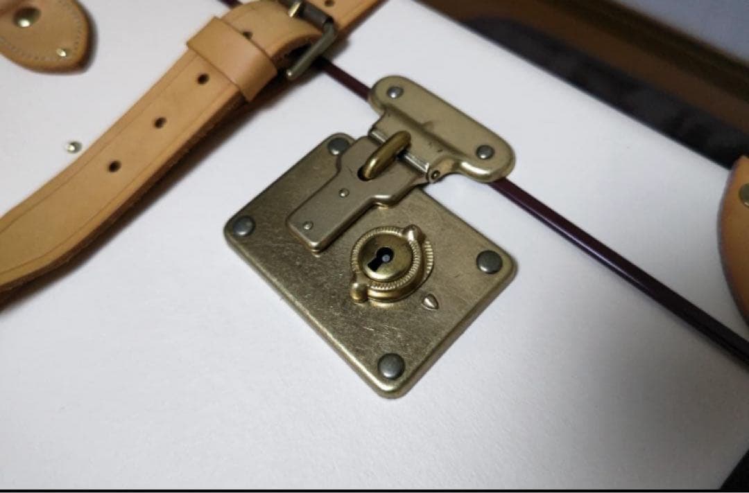 未使用【GLOBE TROTTER】サファリ33インチ 国内正規品 付属品完備